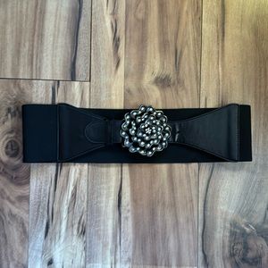 Belt Wide Stretch in Black with Large Flower Rhinestones